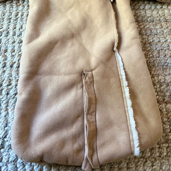 🦙Baby Gap Suede + Sherpa-lined Bunting Sac - Picture 4 of 13